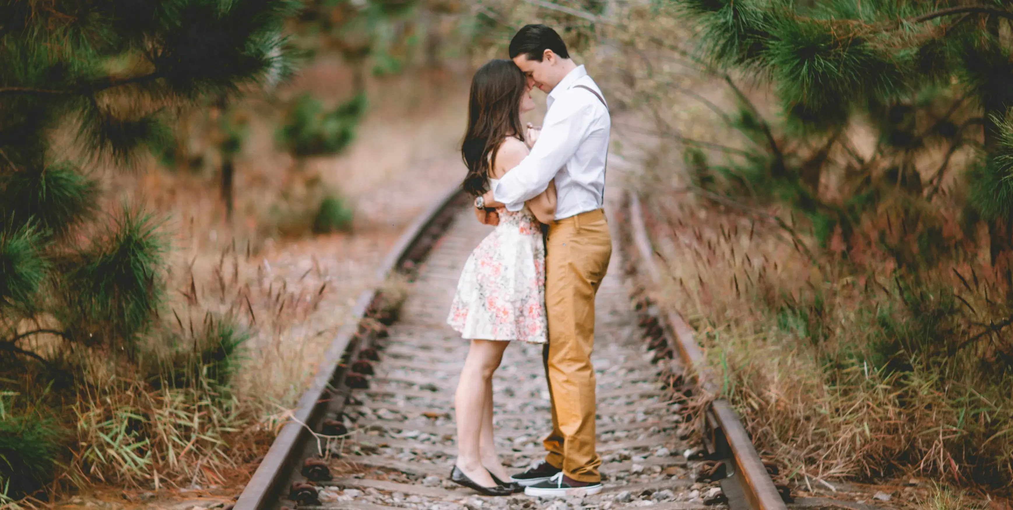Ser más alto mejora la relación entre hombres y mujeres (conseguir pareja)